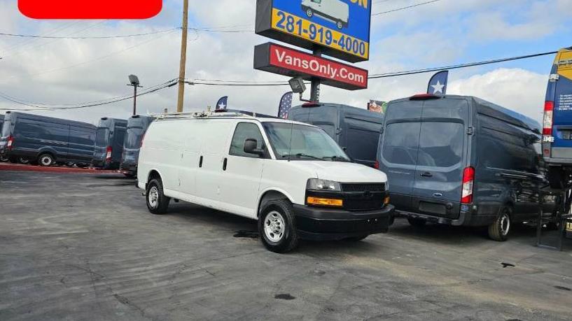 CHEVROLET EXPRESS 2019 1GCWGBFP9K1172532 image