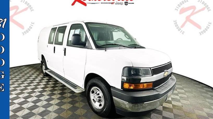 CHEVROLET EXPRESS 2018 1GCWGAFG2J1903729 image