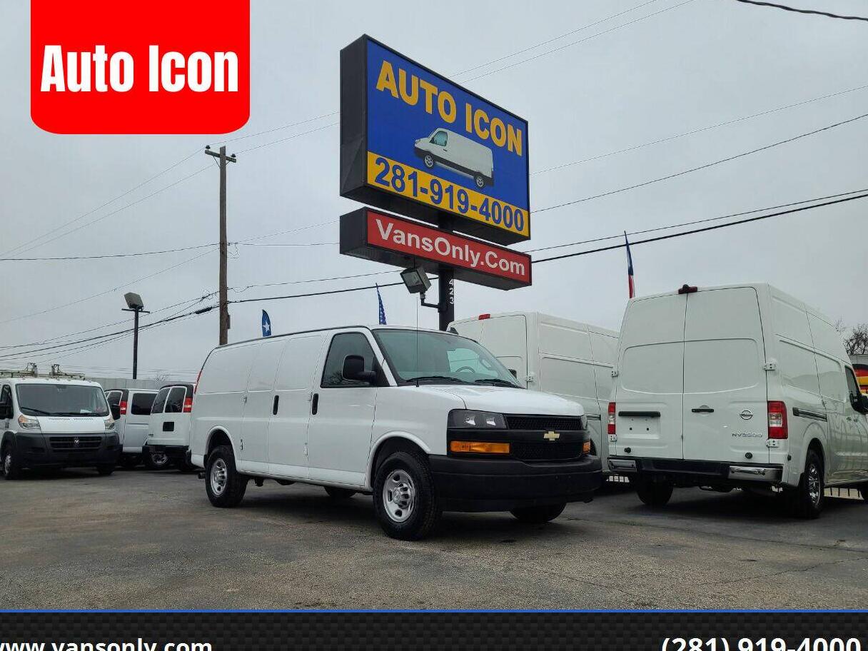 CHEVROLET EXPRESS 2018 1GCWGAFP0J1173593 image