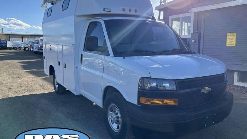 CHEVROLET EXPRESS 2018 1GB0GRFP3J1281182 image