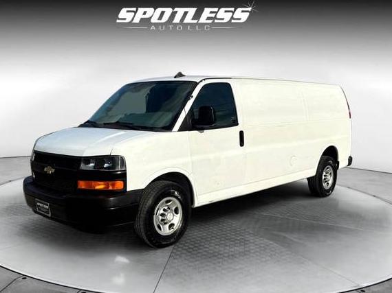 CHEVROLET EXPRESS 2018 1GCZGHFG9J1172268 image