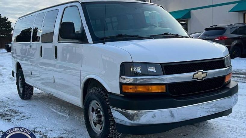 CHEVROLET EXPRESS 2018 1GAZGPFG1J1327995 image