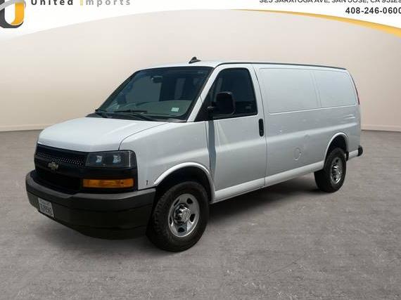 CHEVROLET EXPRESS 2018 1GCWGAFG8J1343540 image