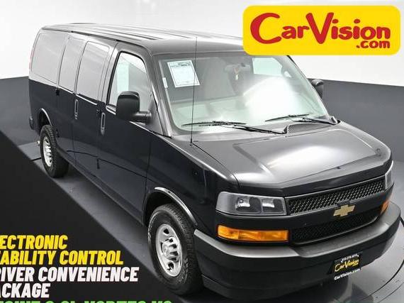 CHEVROLET EXPRESS 2018 1GCWGAFGXJ1308336 image