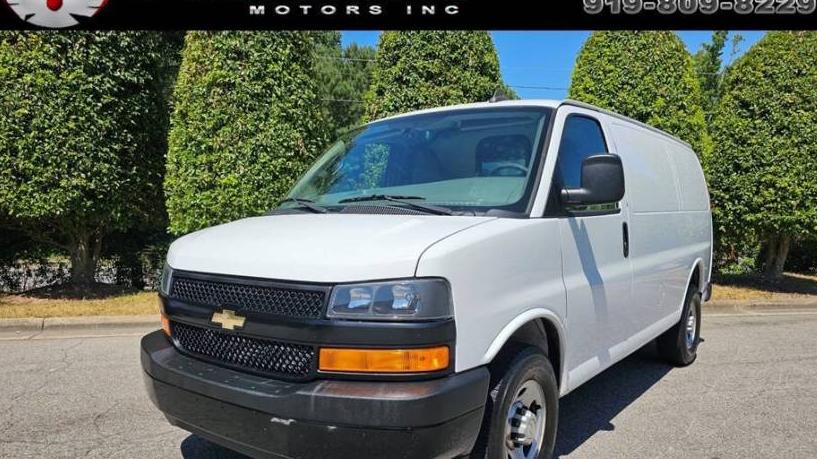 CHEVROLET EXPRESS 2018 1GCWGAFP3J1171272 image