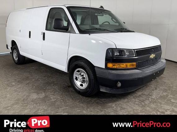 CHEVROLET EXPRESS 2018 1GCWGAFP6J1286884 image