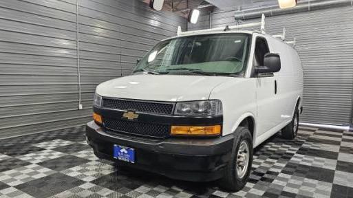 CHEVROLET EXPRESS 2018 1GCWGAFP1J1336316 image