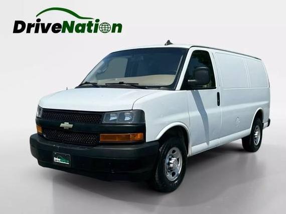 CHEVROLET EXPRESS 2018 1GCWGAFPXJ1211492 image