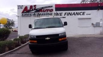 CHEVROLET EXPRESS 2018 1GCWGAFP2J1334980 image