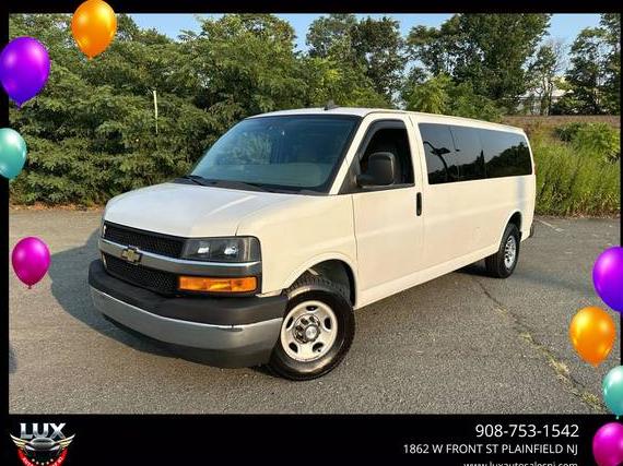 CHEVROLET EXPRESS 2018 1GAZGPFG0J1277445 image