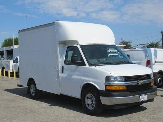 CHEVROLET EXPRESS 2018 1GB0GRFP1J1191173 image
