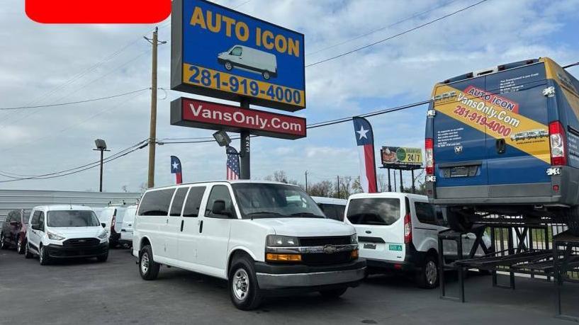 CHEVROLET EXPRESS 2018 1GAZGPFP2J1265040 image