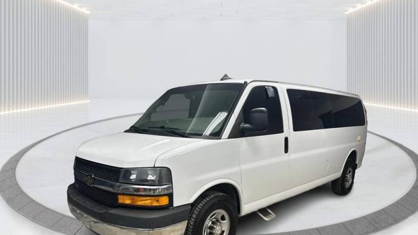 CHEVROLET EXPRESS 2018 1GAZGPFG4J1272748 image