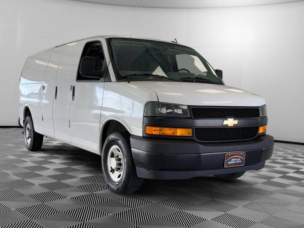 CHEVROLET EXPRESS 2021 1GCWGBFP7M1261955 image