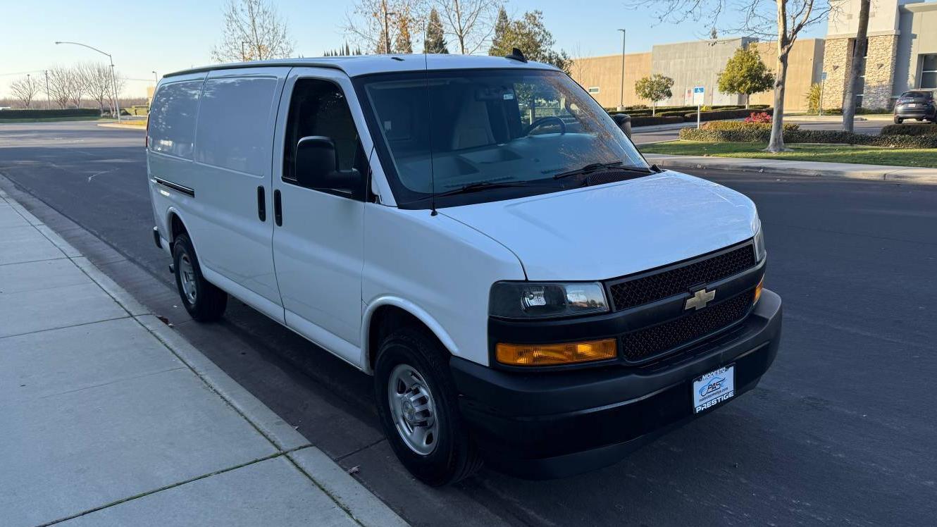 CHEVROLET EXPRESS 2021 1GCWGAFP3M1184124 image