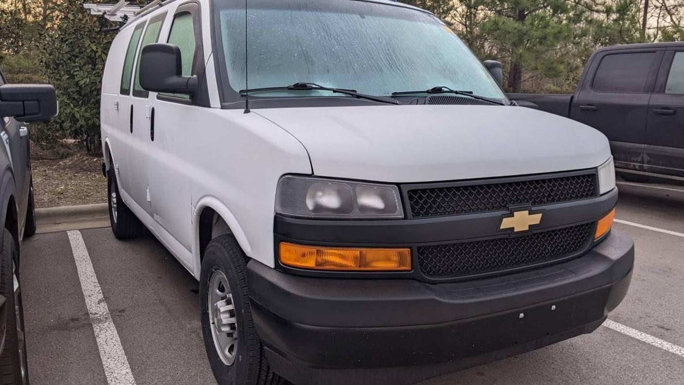 CHEVROLET EXPRESS 2021 1GCWGAFP5M1184299 image