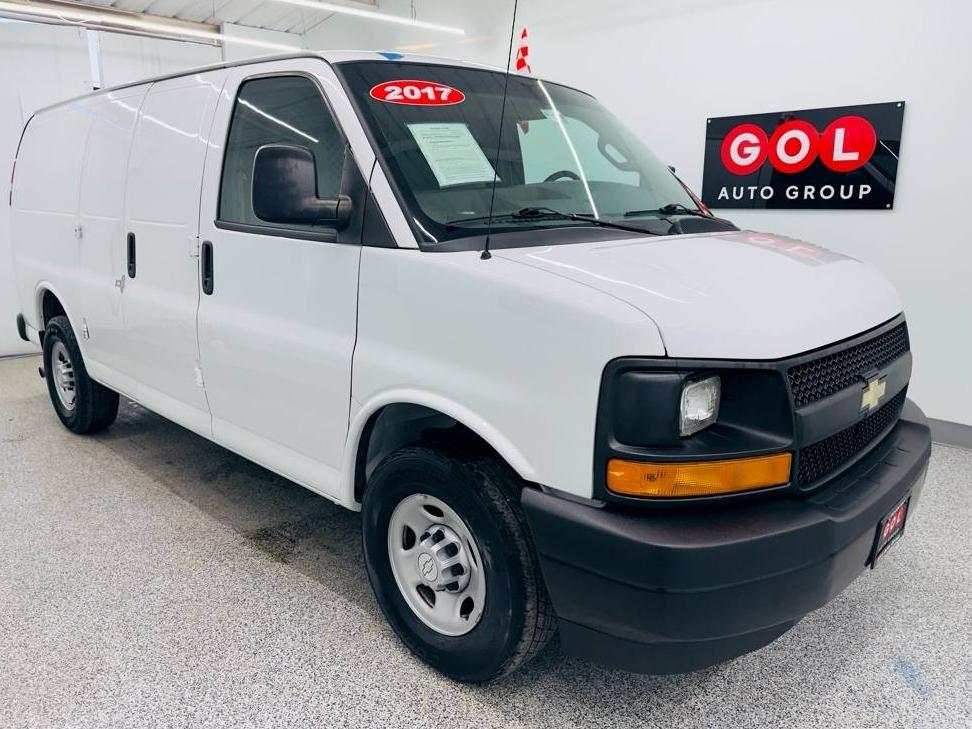 CHEVROLET EXPRESS 2017 1GCWGAFF6H1184826 image