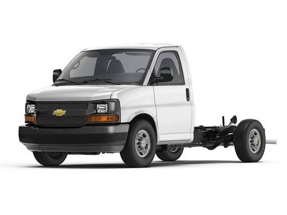 CHEVROLET EXPRESS 2017 1GB0GRFGXH1153290 image