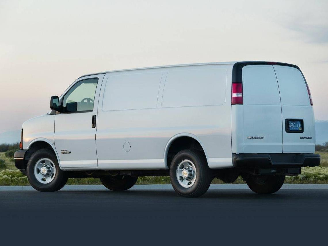 CHEVROLET EXPRESS 2017 1GCWGAFF4H1315123 image