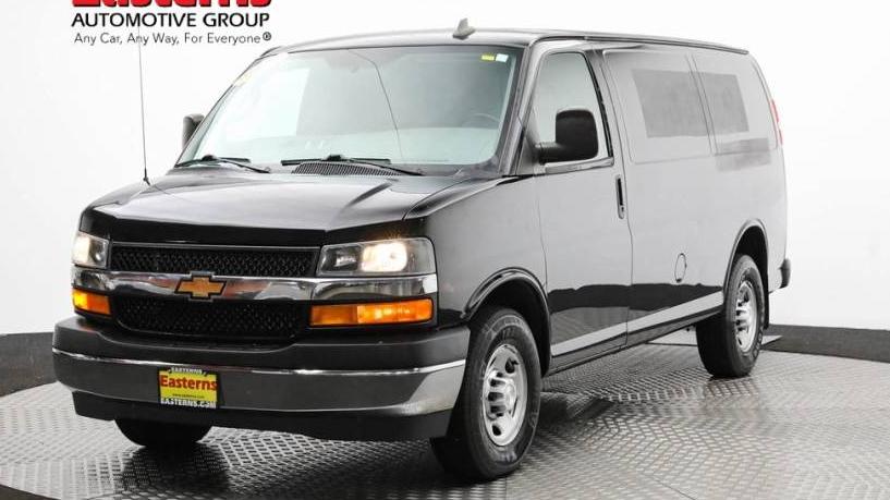 CHEVROLET EXPRESS 2017 1GCWGAFF6H1141782 image