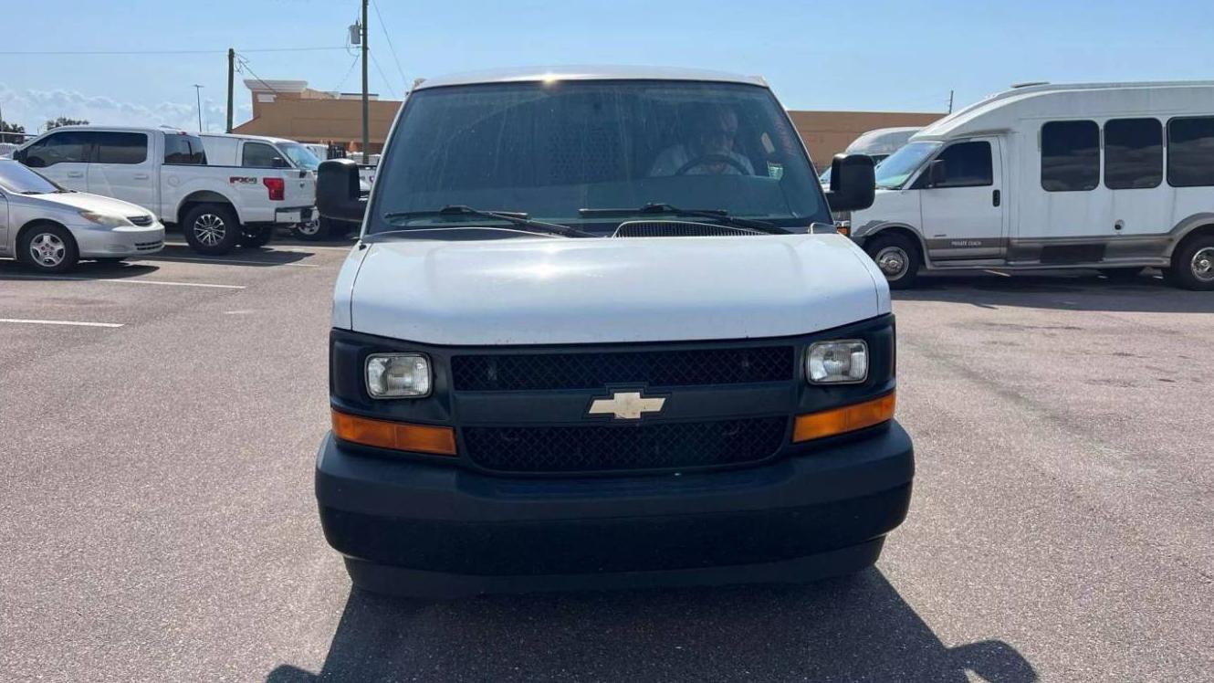 CHEVROLET EXPRESS 2017 1GCWGBFF5H1100579 image