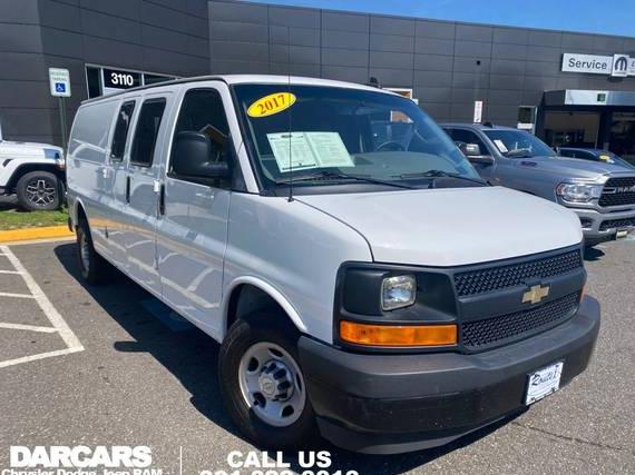 CHEVROLET EXPRESS 2017 1GCWGBFF7H1109493 image