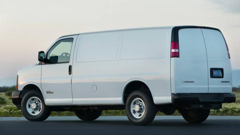 CHEVROLET EXPRESS 2012 1GCSGAFX4C1110062 image