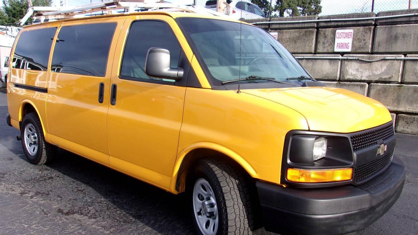 CHEVROLET EXPRESS 2012 1GCSGAFX1C1180215 image