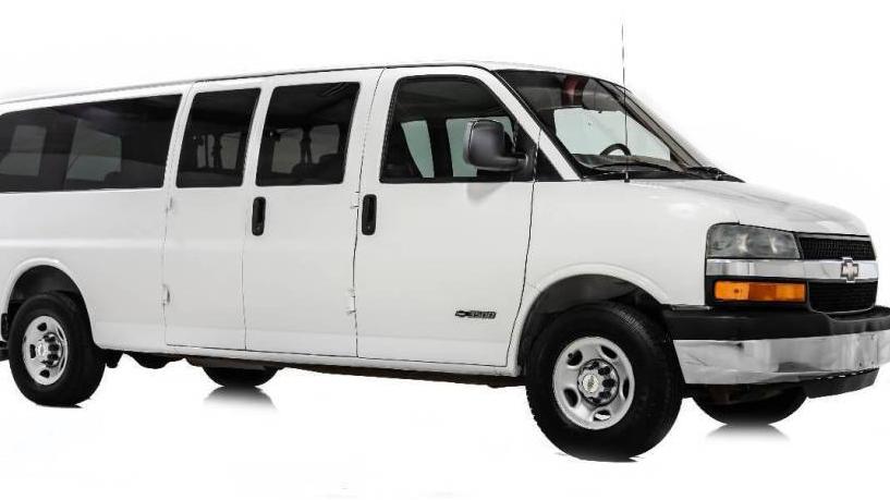 CHEVROLET EXPRESS 2004 1GAHG39U341215760 image