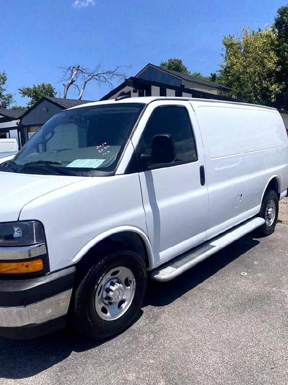CHEVROLET EXPRESS 2024 1GCWGAFP0R1158491 image
