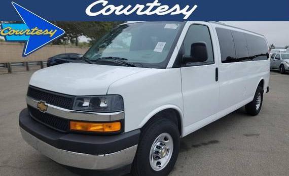 CHEVROLET EXPRESS 2024 1GAZGPFP2R1199889 image