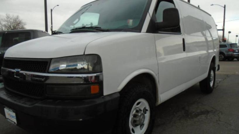 CHEVROLET EXPRESS 2020 1GCWGAF19L1258768 image