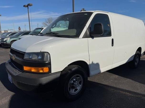 CHEVROLET EXPRESS 2020 1GCWGAFG9L1151613 image