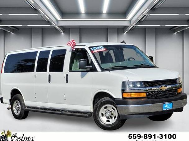 CHEVROLET EXPRESS 2020 1GAZGPFG1L1216219 image