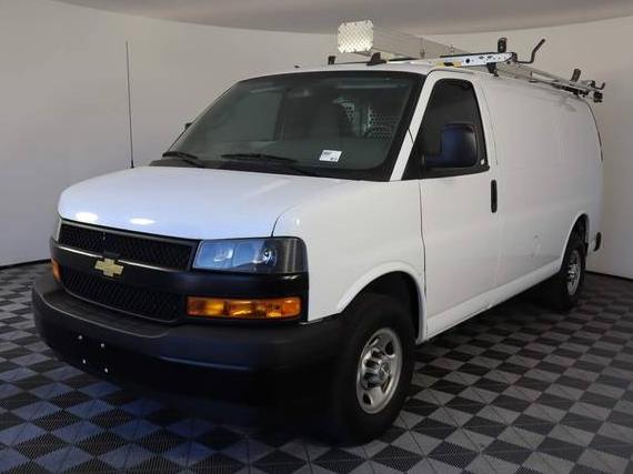CHEVROLET EXPRESS 2020 1GCWGAFG8L1267661 image