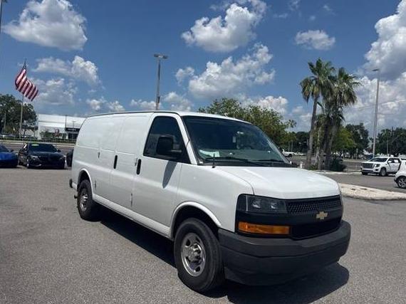CHEVROLET EXPRESS 2020 1GCWGAFG5L1212133 image