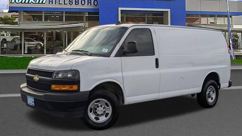 CHEVROLET EXPRESS 2020 1GCWGAFG1L1190812 image