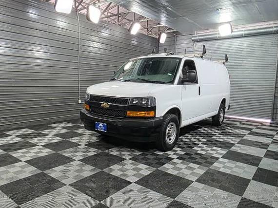 CHEVROLET EXPRESS 2020 1GCWGAFG6L1239017 image