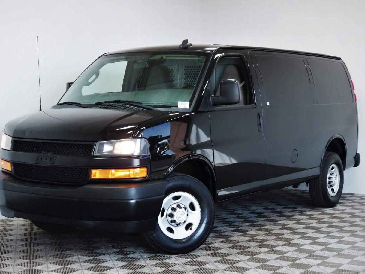 CHEVROLET EXPRESS 2020 1GCWGAFP4L1175480 image