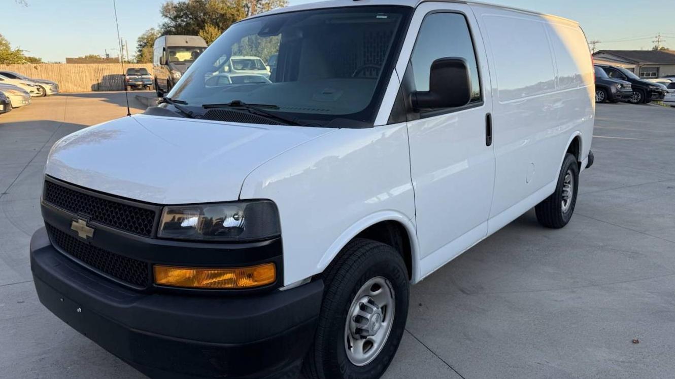 CHEVROLET EXPRESS 2020 1GCWGAFG7L1241598 image