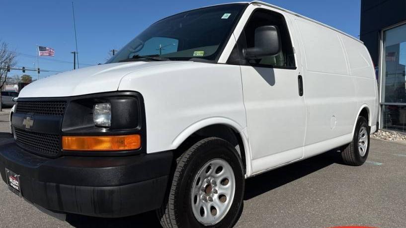 CHEVROLET EXPRESS 2011 1GCSGAF49B1182153 image