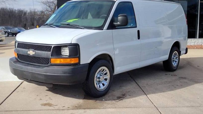 CHEVROLET EXPRESS 2014 1GCSGAFX2E1137053 image