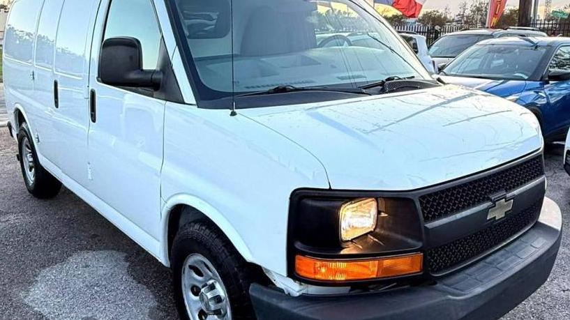 CHEVROLET EXPRESS 2014 1GCSGAFX7E1107983 image