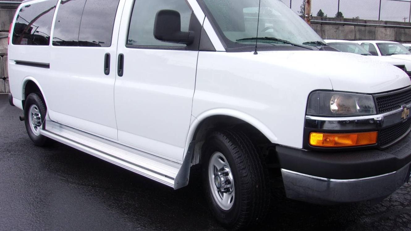 CHEVROLET EXPRESS 2015 1GAWGRFF3F1259602 image