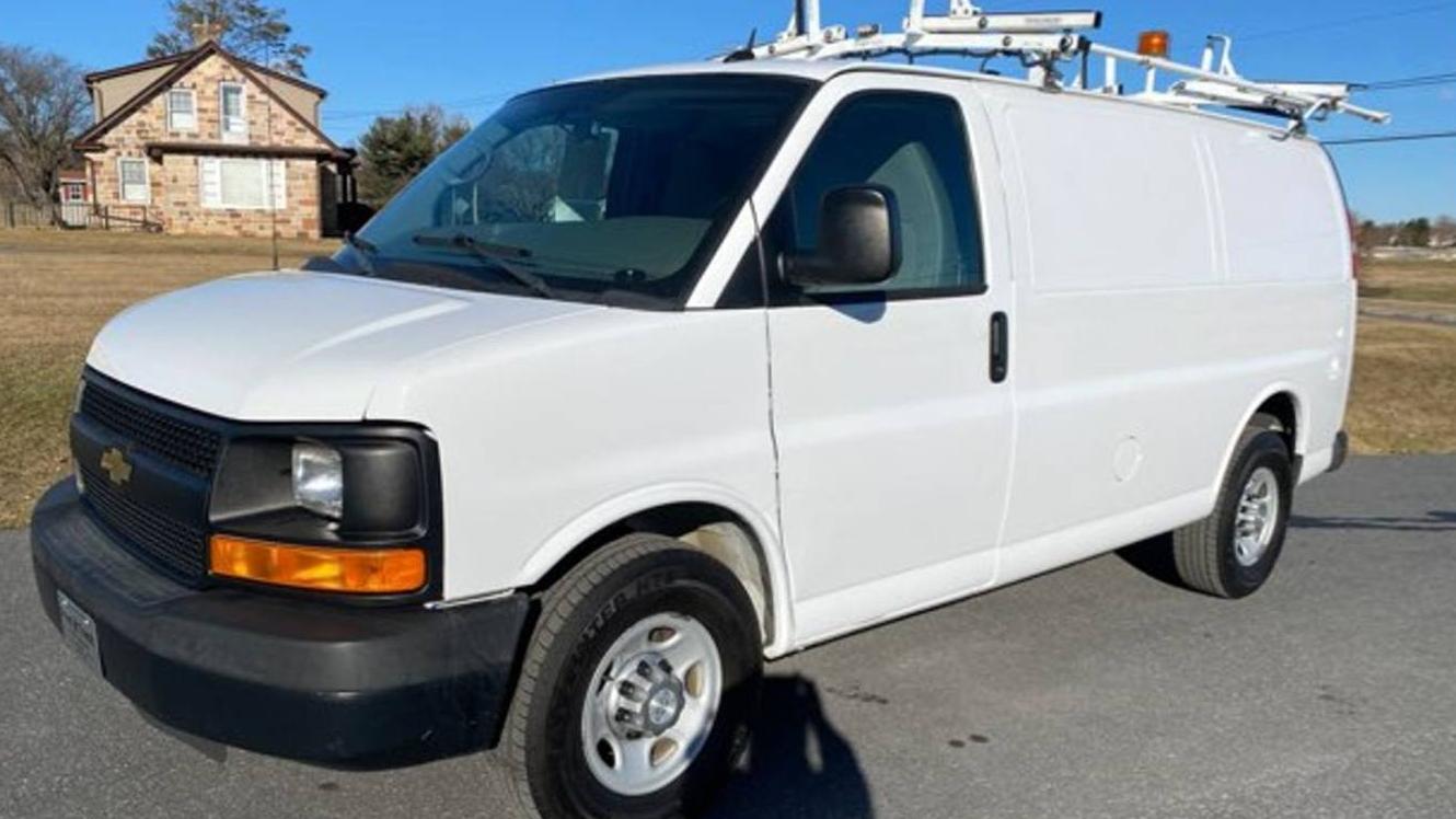 CHEVROLET EXPRESS 2015 1GCWGFCF1F1158360 image