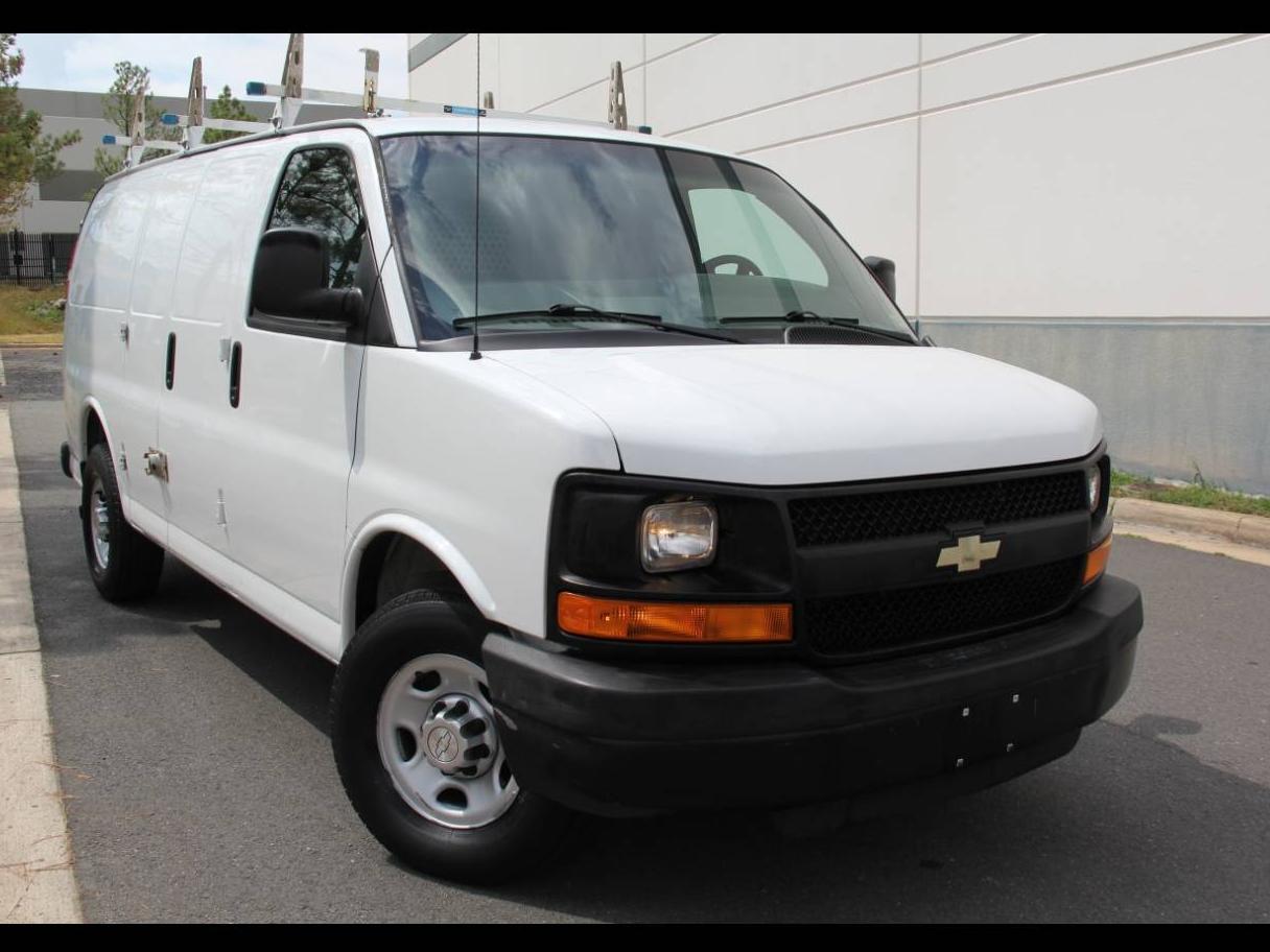 CHEVROLET EXPRESS 2015 1GCWGFCFXF1269716 image