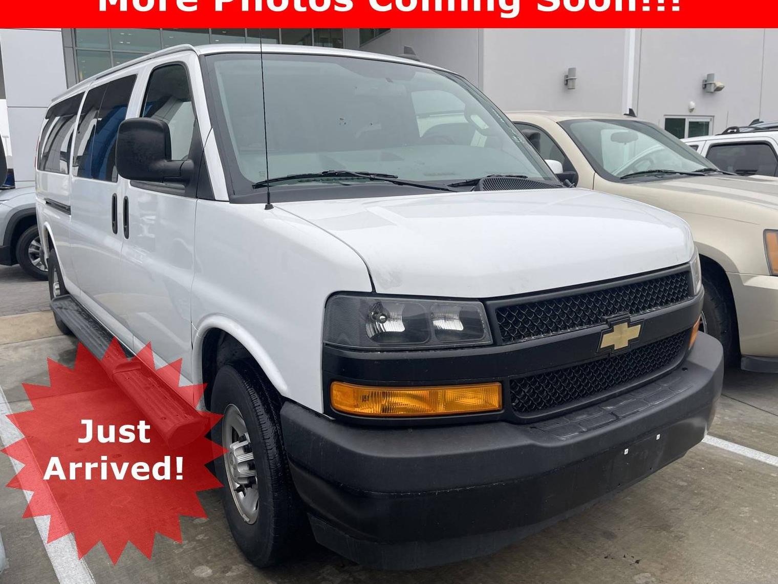 CHEVROLET EXPRESS 2022 1GAZGNF74N1252641 image