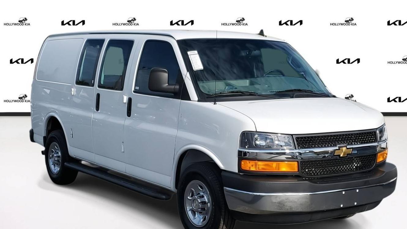 CHEVROLET EXPRESS 2022 1GCWGAF72N1217602 image