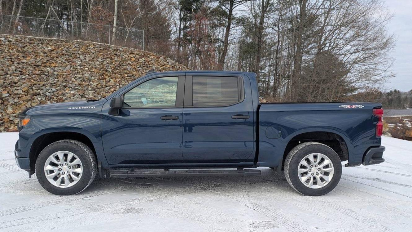 CHEVROLET SILVERADO-1500 2023 3GCPDBEK2PG134653 image