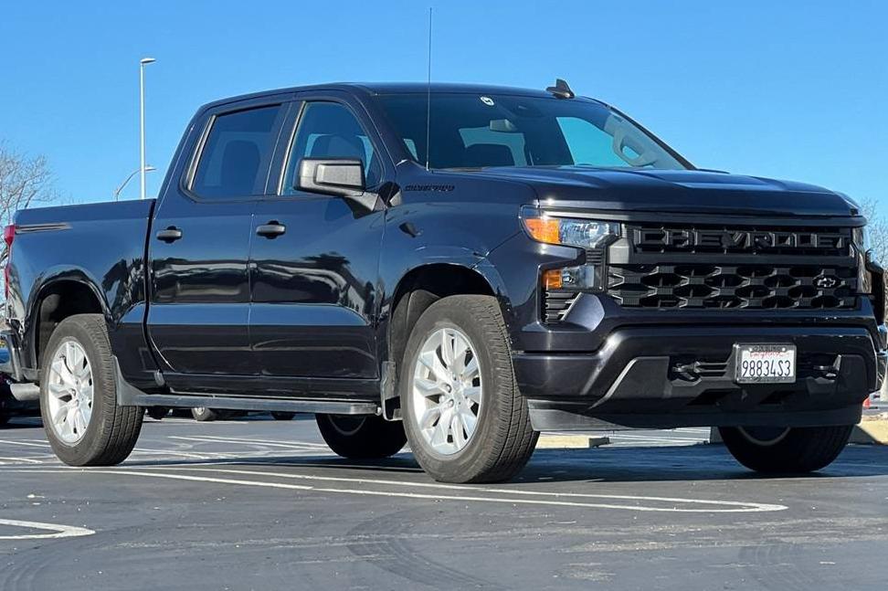 CHEVROLET SILVERADO-1500 2023 1GCPABEK4PZ133139 image